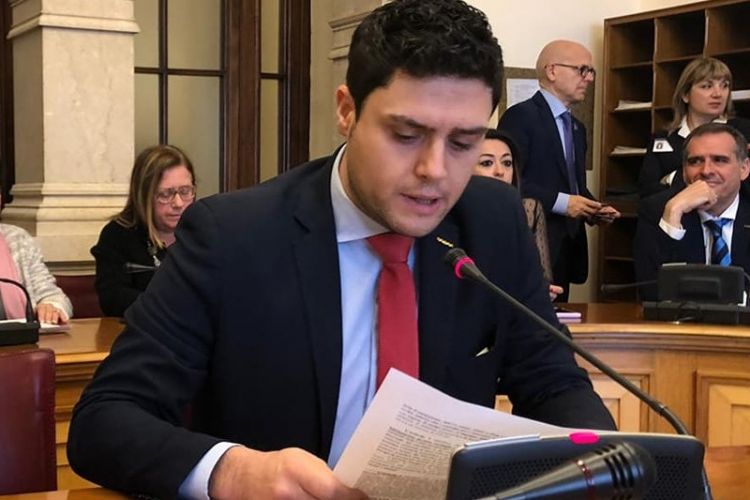 MELICCHIO (M5S): SUI GIOCHI DI PALAZZO IRTO E IL PD CI DICANO DA CHE PARTE STANNO